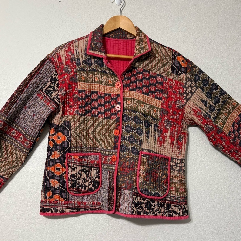 Vintage Silver Stream Floral Patchwork Cotton Quilted Jacket. Reversible, Button